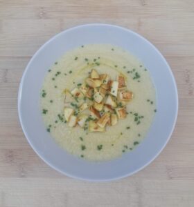 crema de puerros y manzana
